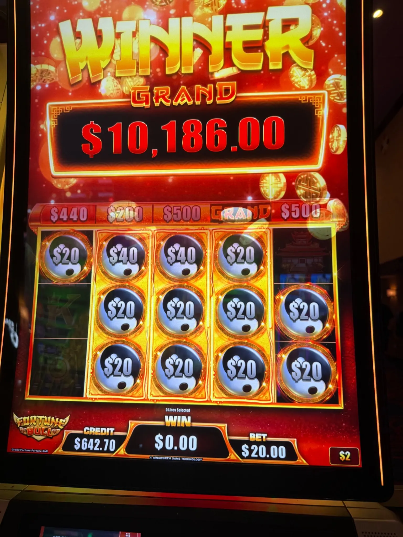 Slot machine win — $10,186